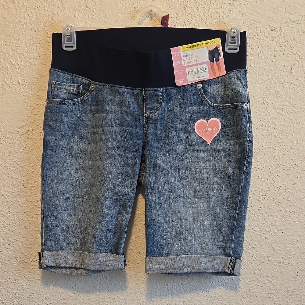 B6 Great Expectations Maternity Denim Shorts with Underbelly Waistband Sz Sm